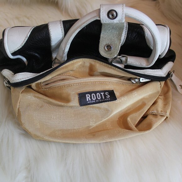 Roots mini leather bag black white with  L letter double zip Made in Canada - Picture 6 of 9